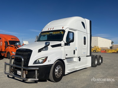 2023 Freightliner Cascadia 126 6x4 3- Achs Sattelzugmaschine mit Schlafkabine