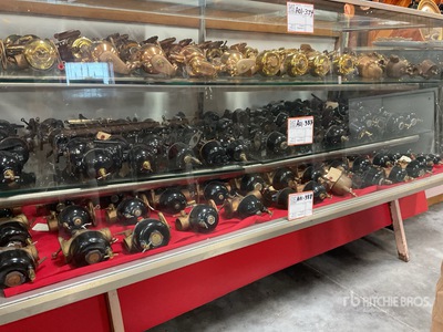 Quantity of Ford carburetors
