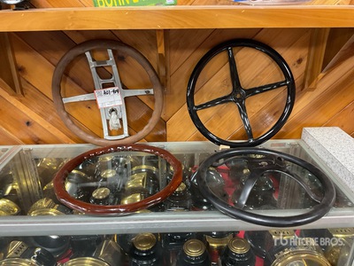 Quantity of antique steering wheel