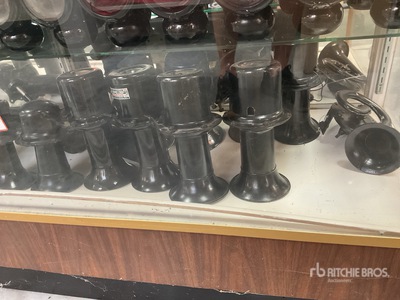 Quantity of (21) antique car horns