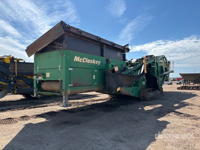 2015 McCloskey S1903D Tracked Screen Plant