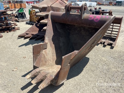 24 in Excavator Bucket