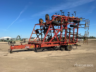 Bourgault 546-52 52 ft Cultivator