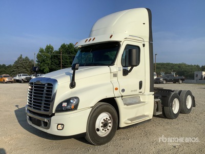 2019 Freightliner Cascadia 125 T/A Dagcabine Trekker
