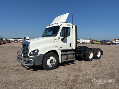 2018 Freightliner Cascadia 125 6x4 Day Cab Truck Tractor