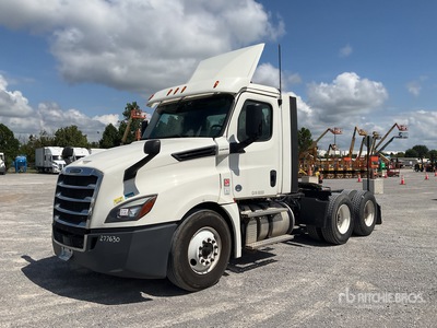2018 Freightliner Cascadia 126 6x4 Cabeza Tractora Cabina Corta
