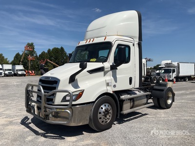 2019 Freightliner Cascadia 116 4x2 S/A Day Cab Truck Tractor
