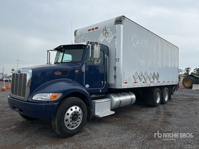 2013 Peterbilt 348 Van Truck