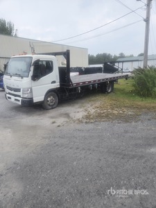 2016 Mitsubishi FE160 4x2 Autocarro cassone fisso