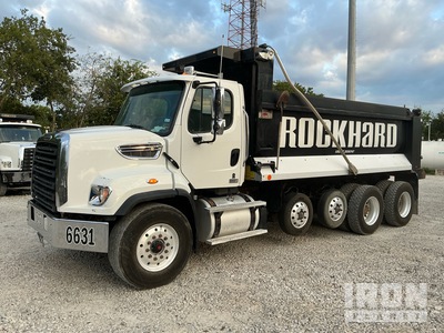 2019 Freightliner 108SD 10x4 Quad/A Camión dumper