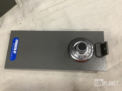 (5) Diebold Safes