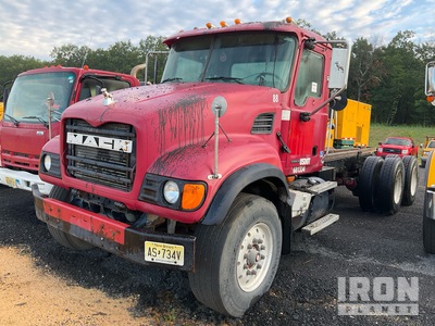 Mack CV713 6x4 Cabine en chassis (Inoperable)