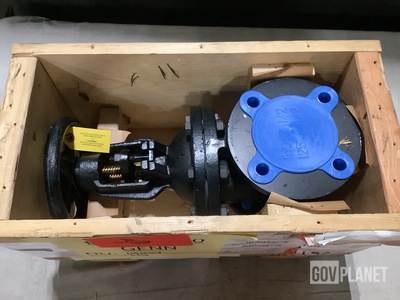 (3) Milwaukee 2885A-212 Gate Valves