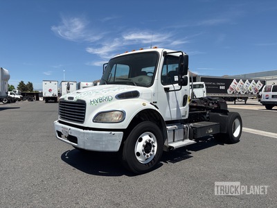 2011 Freightliner M2 Hybrid 4x2 S/A Day Cab Truck Tractor