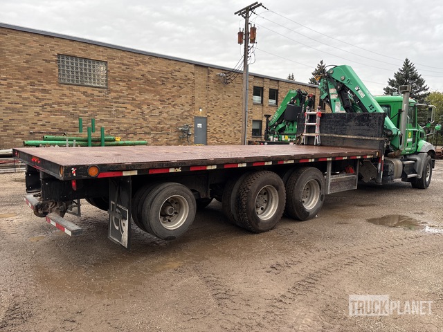 GRúA ARTICULADA 2017 MACK HIAB 21610 LB