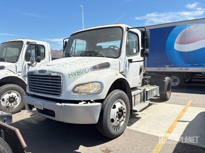 2011 Freightliner M2 106 Hybrid 4x2 S/A Day Cab Truck Tractor