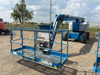 2015 Genie Z-80/60 2WD Diesel ブームリフト