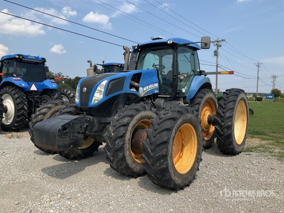 2013 New Holland T8.390 4WD Tractor