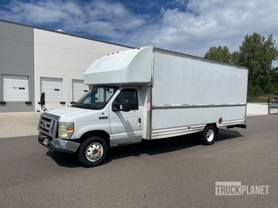 2008 Ford E-350 Van Truck