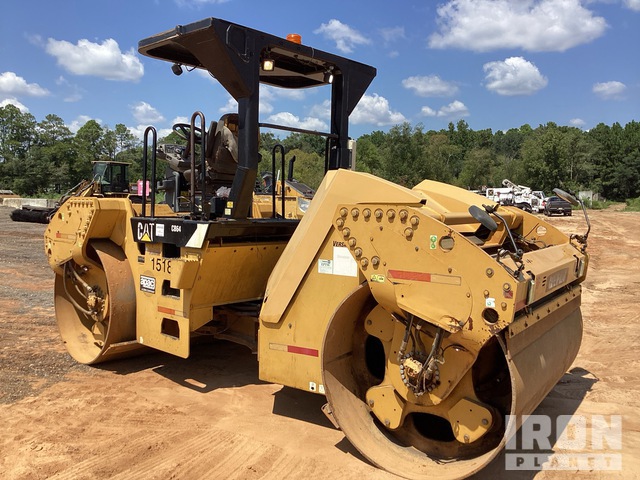 COMPACTADOR 2014 CATERPILLAR CB64
