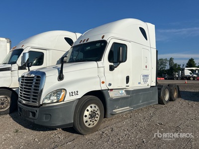 2016 Freightliner Cascadia 125 6x4 Cabina con cuccetta per trattore stradale