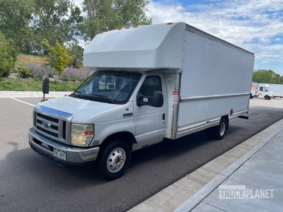 2008 Ford E-350 Van Truck