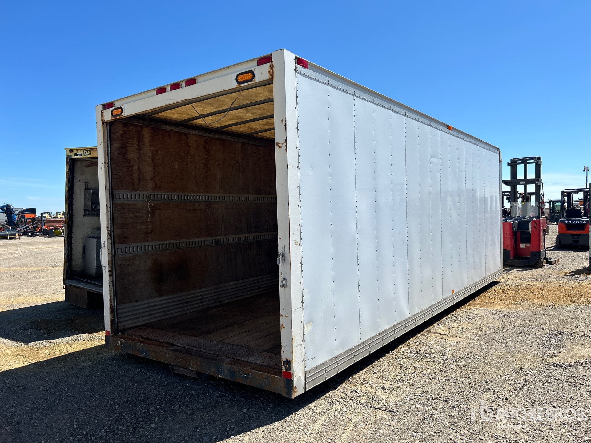 24 ft Van Body Body