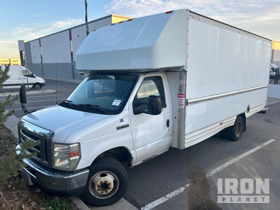 2008 Ford E-350 Cutaway Fourgon cargo