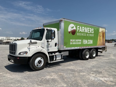 2016 Freightliner M2 112 6x4 Camion fourgon