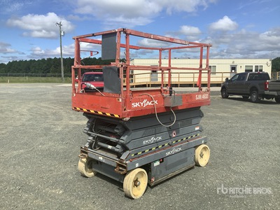 2015 Skyjack SJIII 4632 Electric منصة رفع متحركة