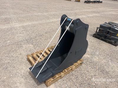2025 Strickland 18 in Trench Excavator Bucket - Fits Hitachi ZX130 (Unused)