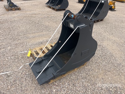 2025 Strickland ZX130 24 in Trench Excavator Bucket - Fits Hitachi ZX130 (Unused)
