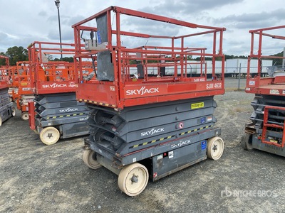 2015 Skyjack SJIII-4632 Electric Scissor Lift