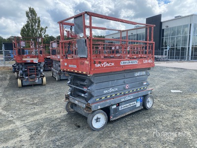 2015 Skyjack SJIII 4632 Electric Schaarlift