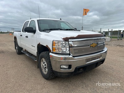2012 Chevrolet Silverado 2500HD 4x4 Crew Cab Pickup