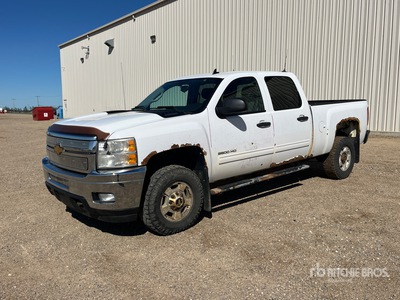 2012 Chevrolet Silverado 2500HD LT 4x4 Crew Cab Pickup