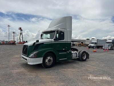 2013 Volvo VNL 4x2 P3036 S/A Day Cab Truck Tractor