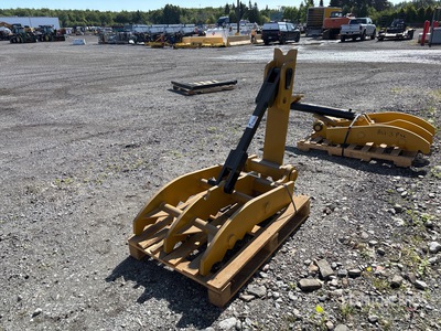 Gentec MT2650 47 in Excavator Thumb (Unused)