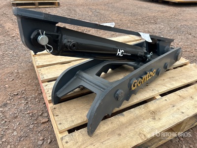 Gentec HT1035 10 in Hydraulic Pouce de pelleteuse - Fits Loader Backhoe/Excavator 10000 to 20000 lb (Unused)