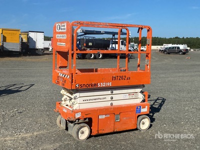2017 Snorkel S3219E Electric Scissor Lift