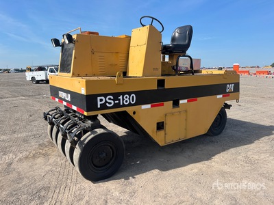 1987 Dresser P3000 9 Wheel Pneumatic Roller