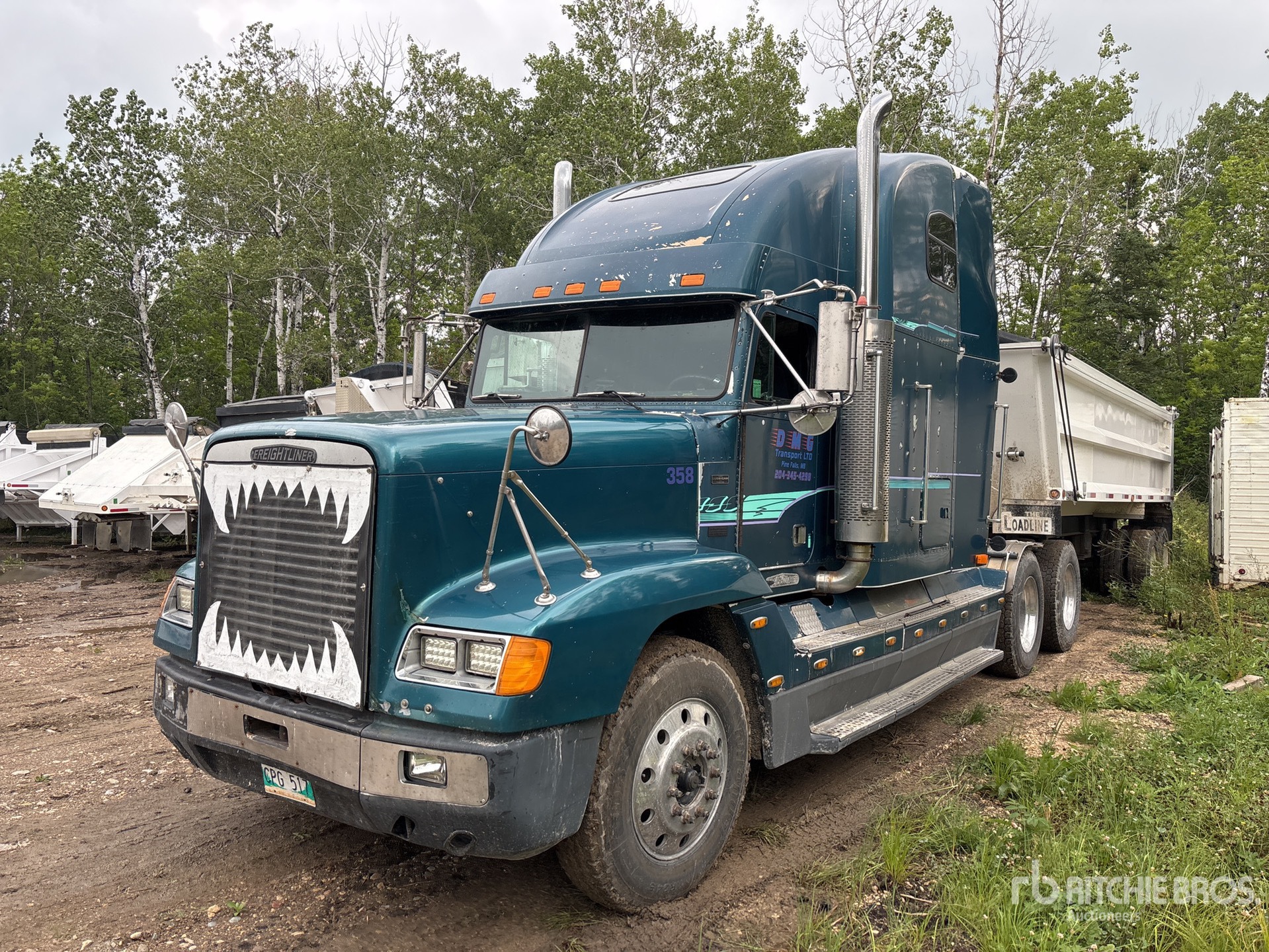 1996 Freightliner FLD 120 6x4 Cabeza Tractora Cabina Dormitorio