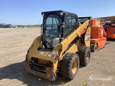 2015 Cat 262D Two-Speed Skid Steer Loader (Inoperable)