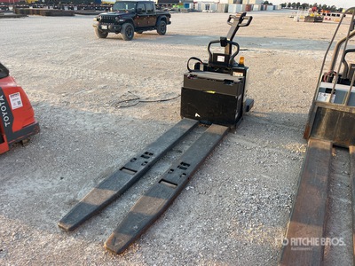 Crown PE4500-80 8000 lb Electric Pallet Jack