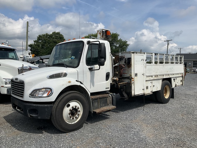 2012 Freightliner M2 106 4x2 Tire Service Truck