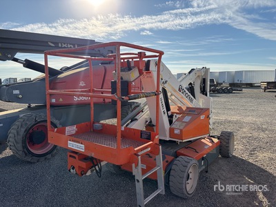 2017 Snorkel A38E 2WD Electric Articulating Boom Lift