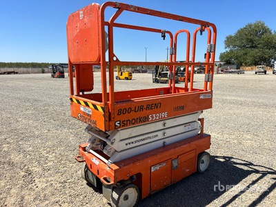 2017 Snorkel S3219E Electric Elevador de tijera