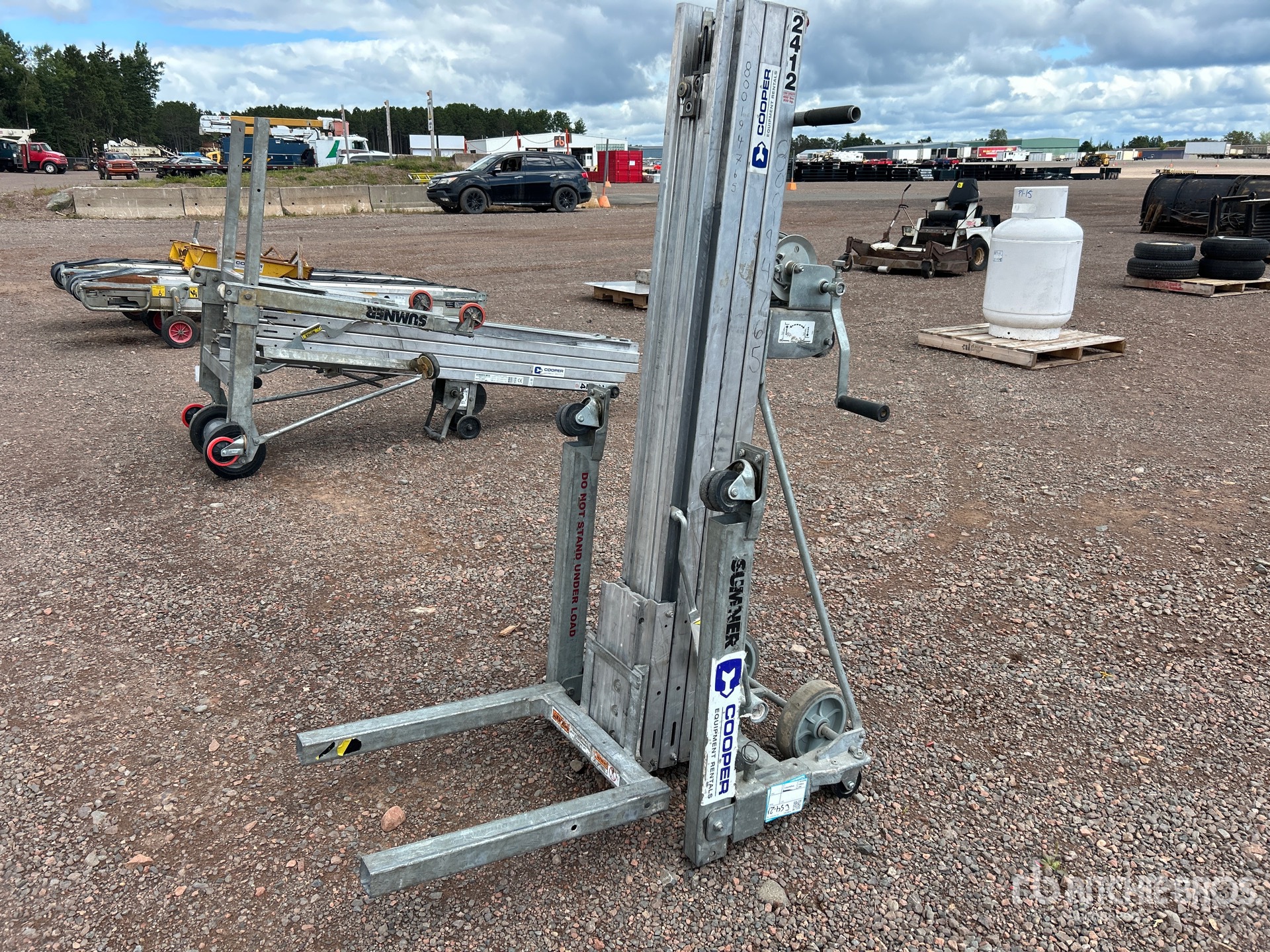 2017 Sumner 2400 Sollevatore materiale