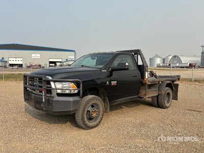 2012 Ram 3500 4x4 Camion à Plateau