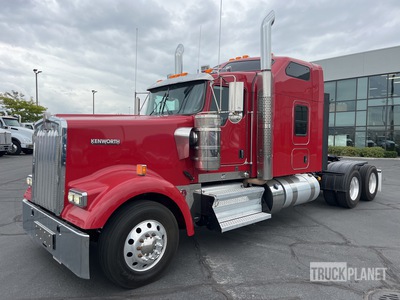 2022 Kenworth W900 6x4 Sleeper Truck Tractor
